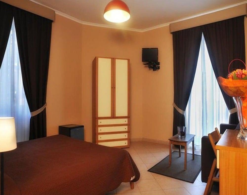 נאפולי San Marco Hotel מראה חיצוני תמונה